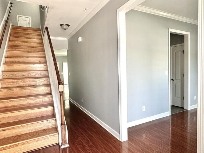 Photo - 413 Sedgemoor Rd