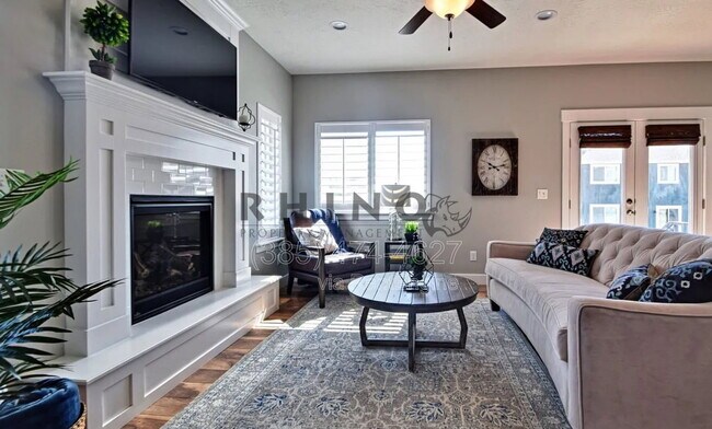 Photo - 7478 N Hutch Ln