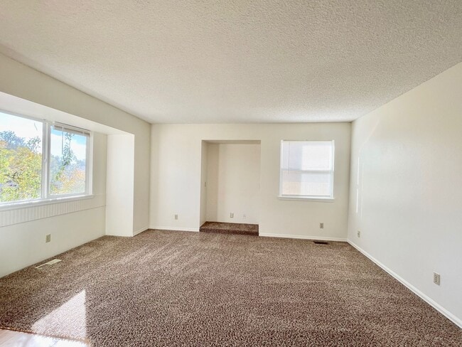 Photo - 2 Bedroom 1 Bath Rancher in Constitution Hills and Minutes to Peterson AFB
