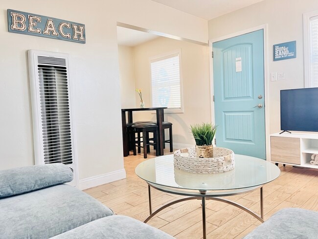 Photo - 2050 Balboa Ave Unit 2050