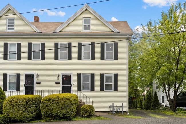 29 Sterling St