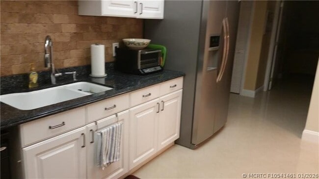 Photo - 625 Oaks Dr Unit 704