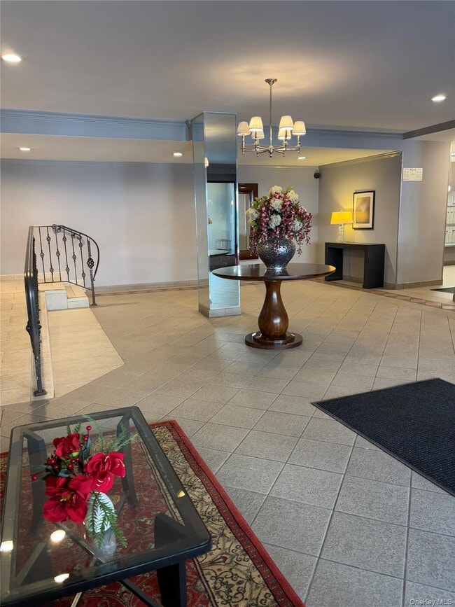 Photo - 241-20 Northern Blvd Unidad 2C