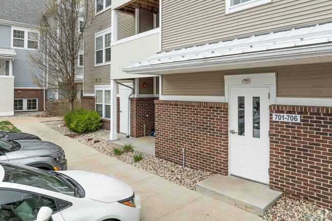 Campus West Apartments
