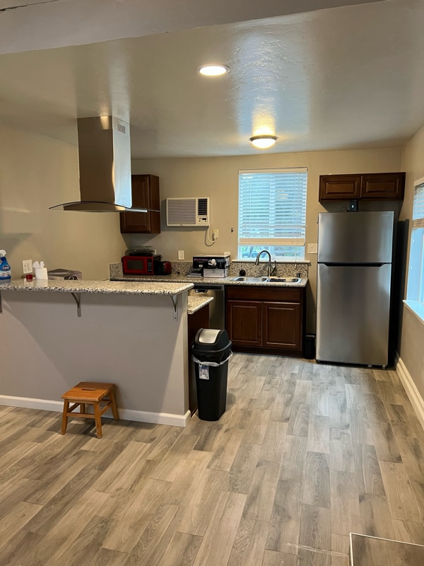 Photo - 5003 Whitney Ave