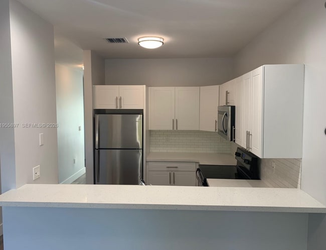 Photo - 803 E 28th St