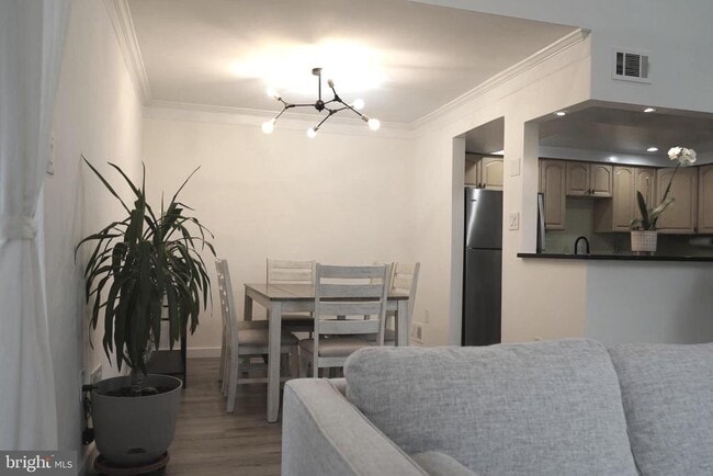 Photo - 129 Willow Pl Townhome