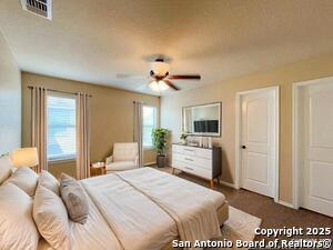 Photo - 957 Floating Star