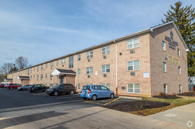Austin Manor Apartments
