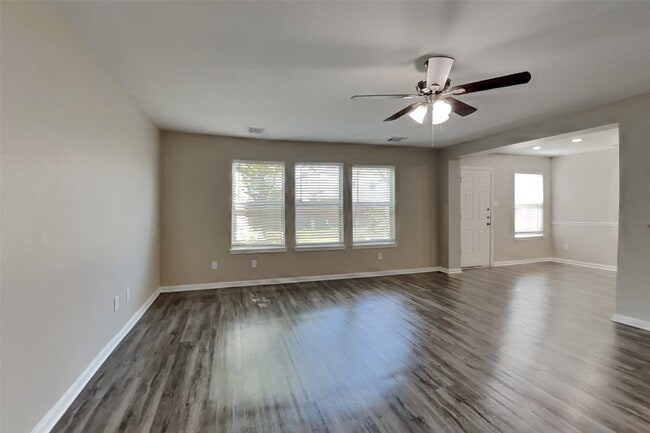 Photo - 20731 Desert Shadows Ln