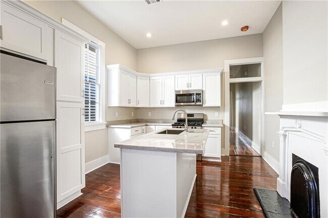 Photo - 306 Whitney Ave.