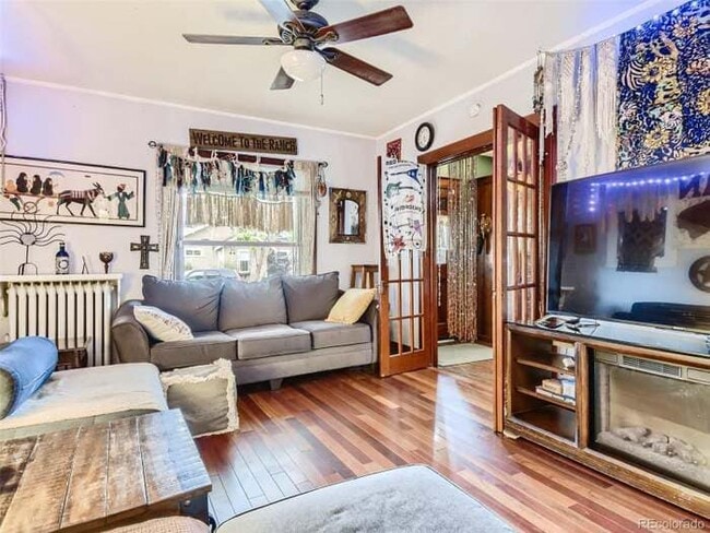 Photo - 2800 S Acoma St