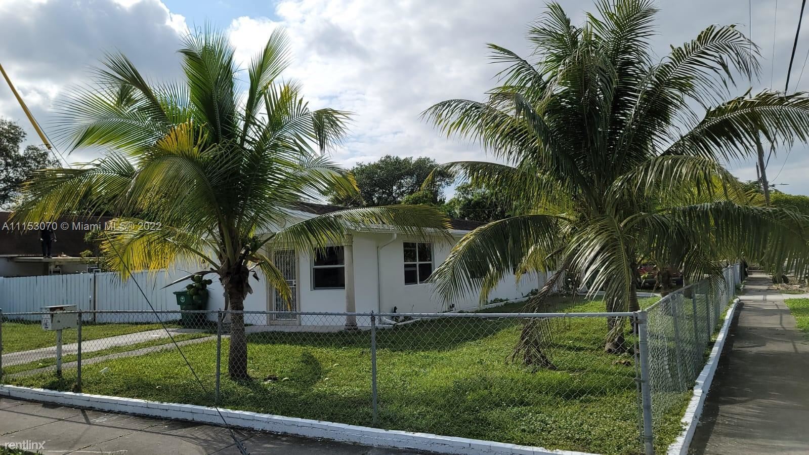 Photo - 2 br, 1 bath House - 100 NW 45th St # 100