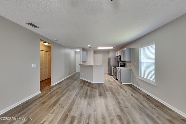 Photo - 137 Brays Island Ln