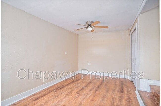 Photo - 1323 Lamar St
