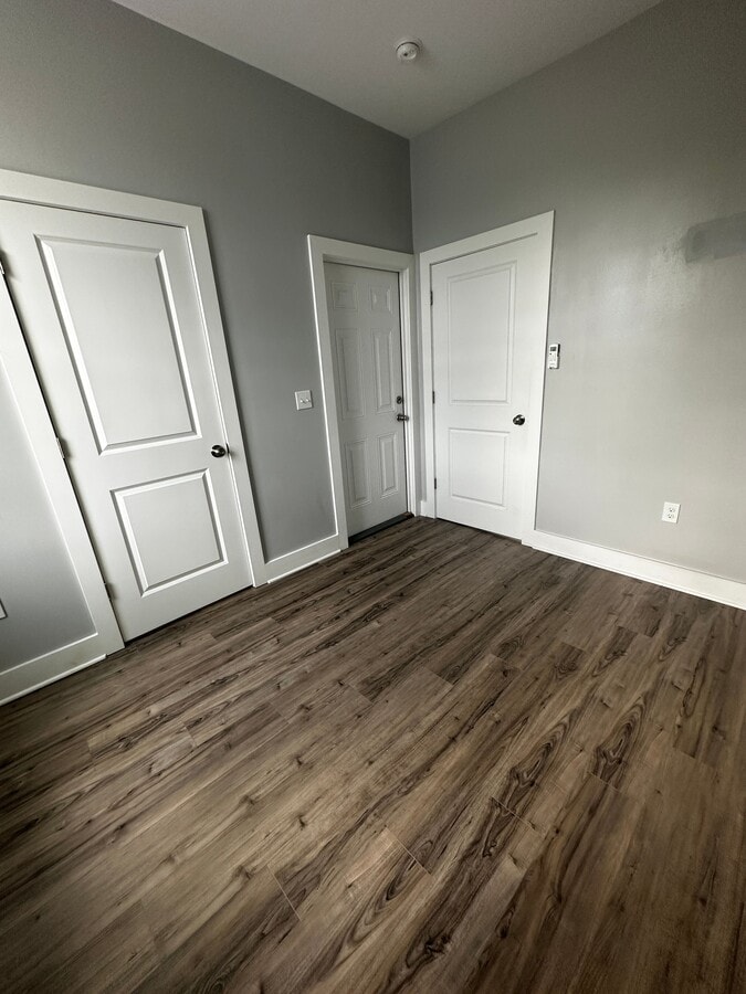 Photo - 4632 Centre Ave Unit 1