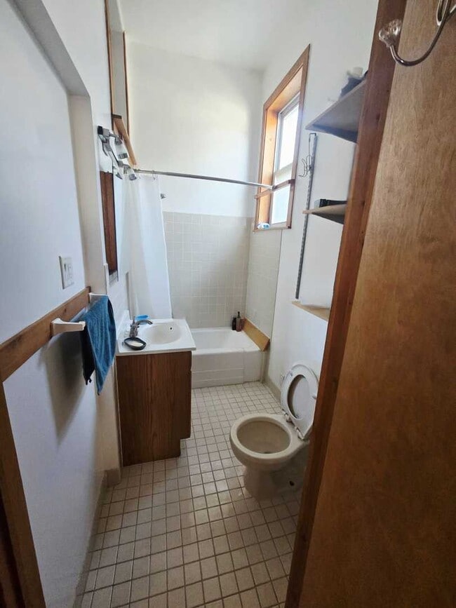 Photo - 1014 E Prairie Ave