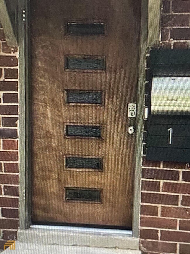 Photo - 360 Cherokee Ave SE