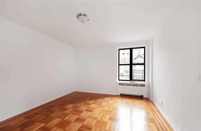 Photo - 2965 Decatur Ave