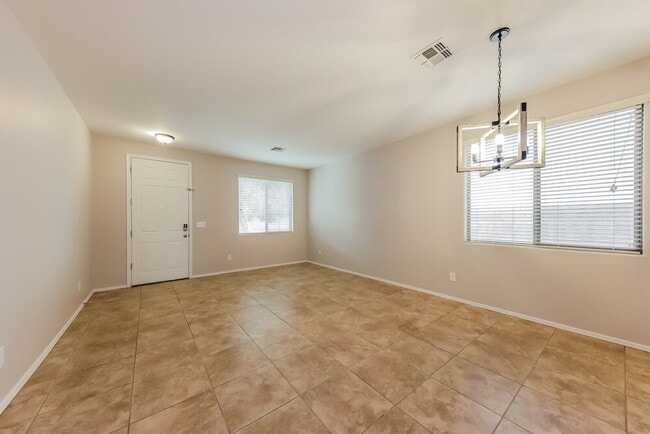 Photo - 38502 N Pagoda Ct