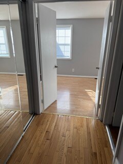 Photo - 441 Greentree Ln