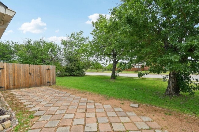 Photo - 17917 Worley Dr