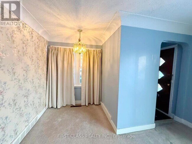 Photo - 6281 Burdette Dr