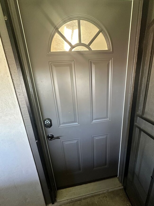 Photo - 215 Tahoe Ave