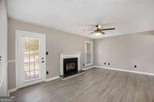 Photo - 9432 Cypress Ln