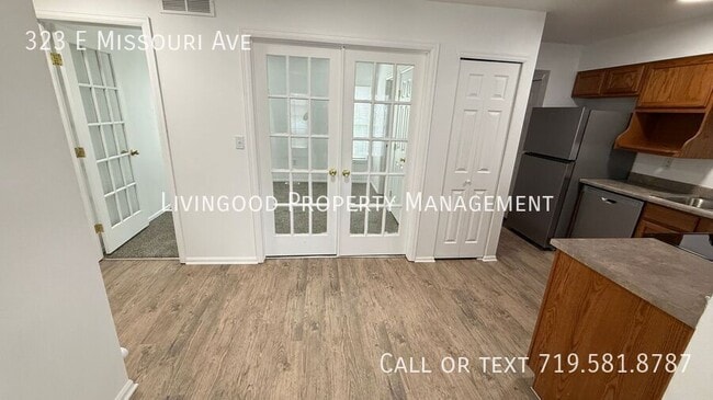 Photo - 323 E Missouri Ave