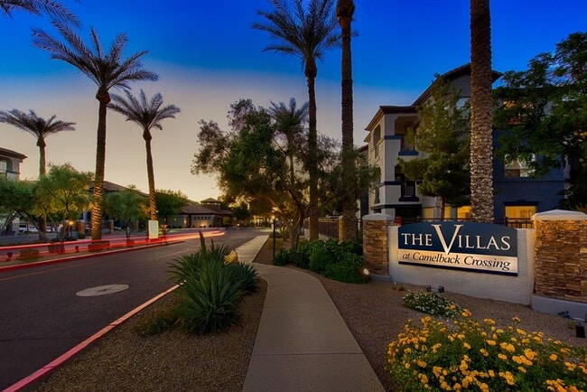 Building Photo - The Villas At Camelback Crossing