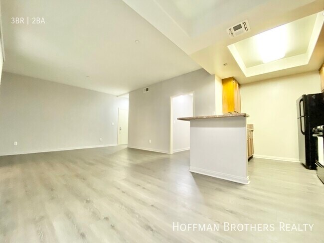 Photo - 3625 Jasmine Ave Unit 201