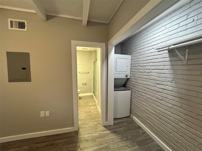Photo - 219 Marshall St Unit 202
