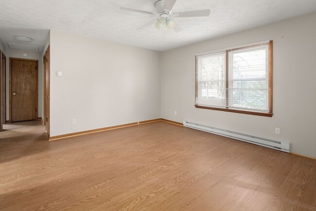 Photo - Haw Creek House