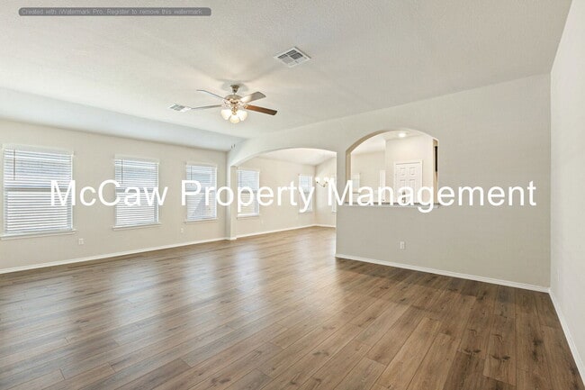 3000 Risinger Rd