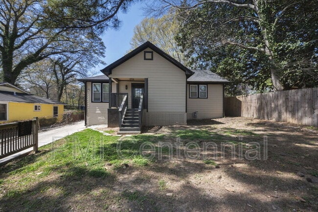 Building Photo - 562 Gary Rd NW