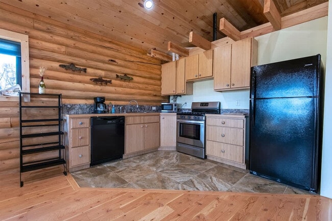 Photo - 477 Granite Basin Loop Unit ID1310725P