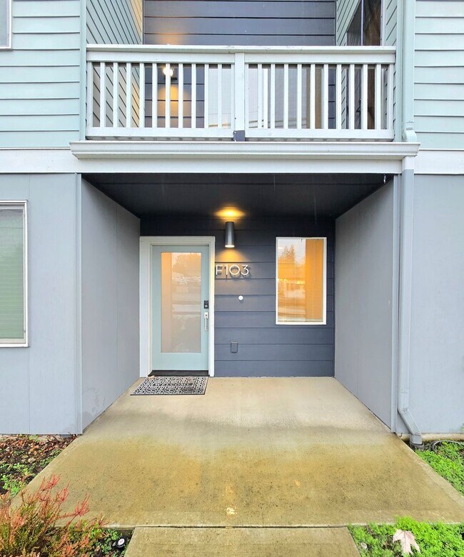 Photo - 4 Bedroom Townhome in Monroe - Pet Friendly - 1/2 1st Month Rent!