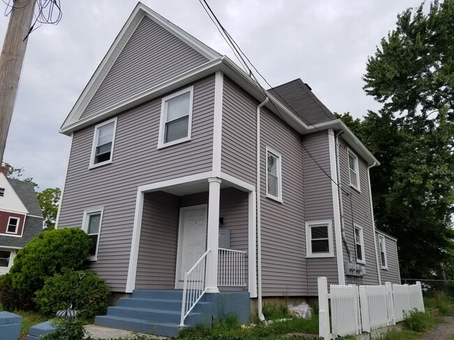 Photo - 113 Maple Ave Unit 1