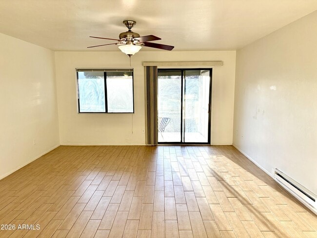 Photo - 1030 N Old Chisholm Trail