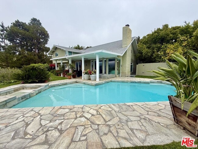 Photo - 13778 Raywood Dr House