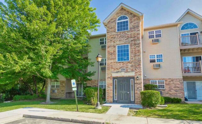 Photo - 1584 Crystal Rock Ct Apartment