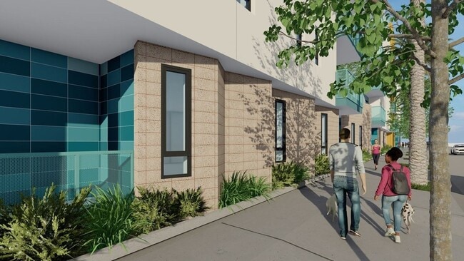 Photo - 1400 Long Beach Blvd