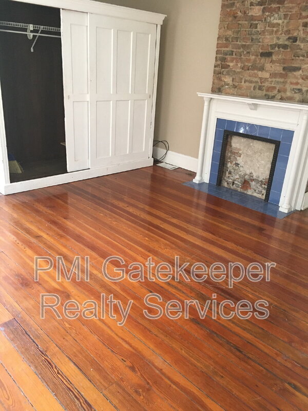 Photo - 2231 Victor St