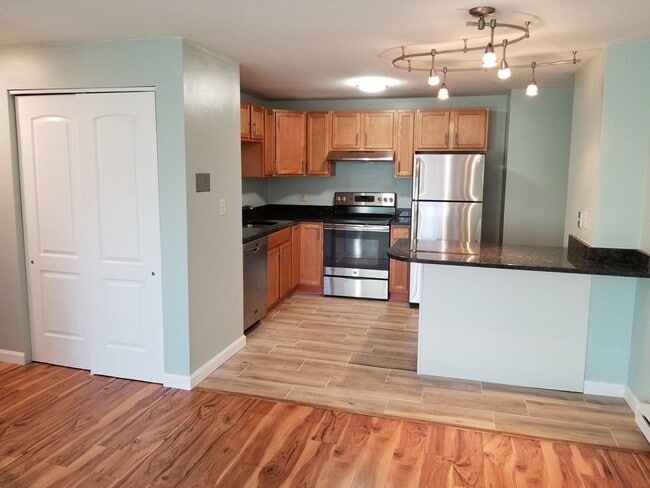 Photo - 11 Mayberry Dr Unit 11