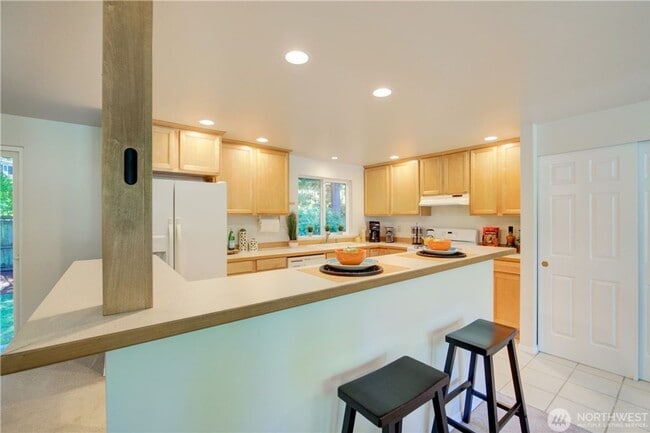 Photo - 3 bd 2.5 bath Bothell Single Family house.