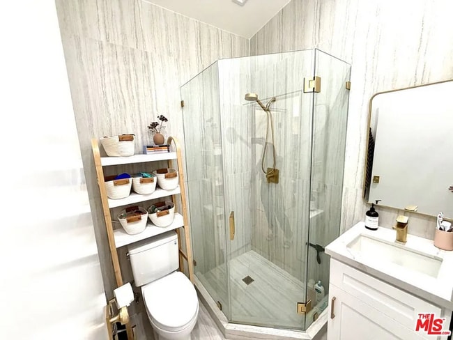 Photo - 5561 1/2 El Canon Ave