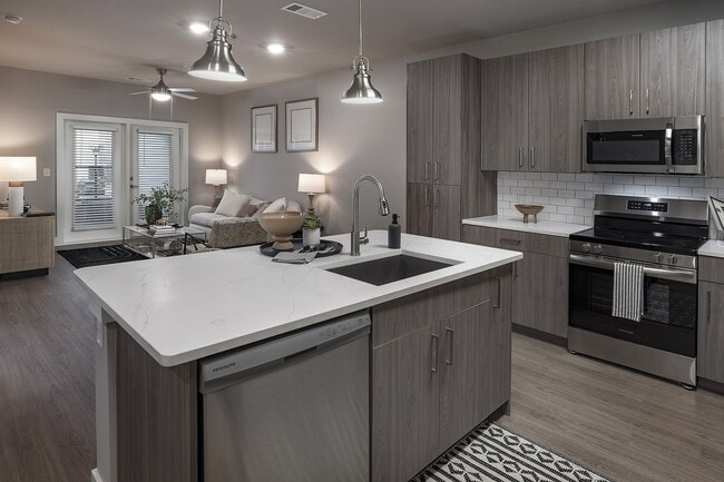 The Waverly at Winter Haven - The Waverly at Winter Haven Apartments