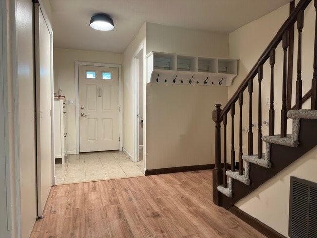 Entrance - 143 Brittany Farms Rd Unit A