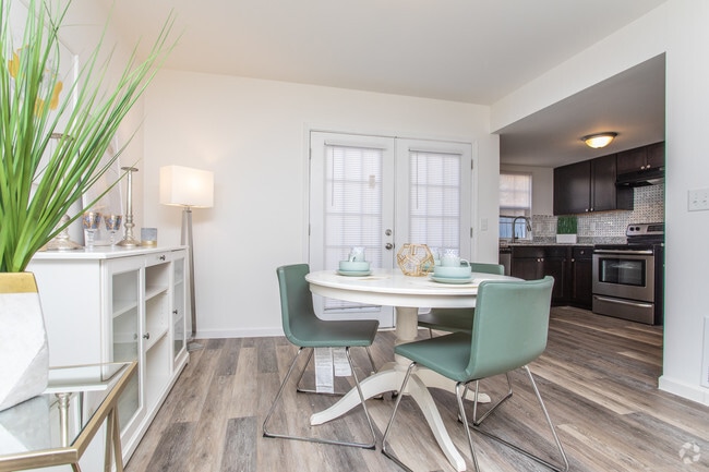 3BR, 2.5BA